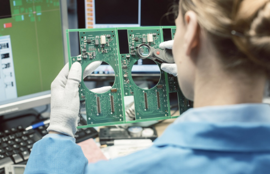 PCB Assembly Services for Low Volume Production, http://vn.danyupcbs.com/2026/05/15/pcb-assembly-services-for-low-volume-production/